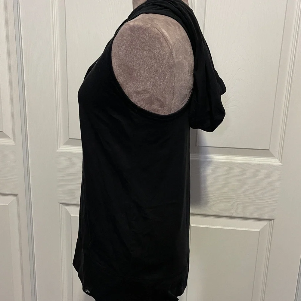 New Era Hoodie Work Out Tank - Picture 4 of 8